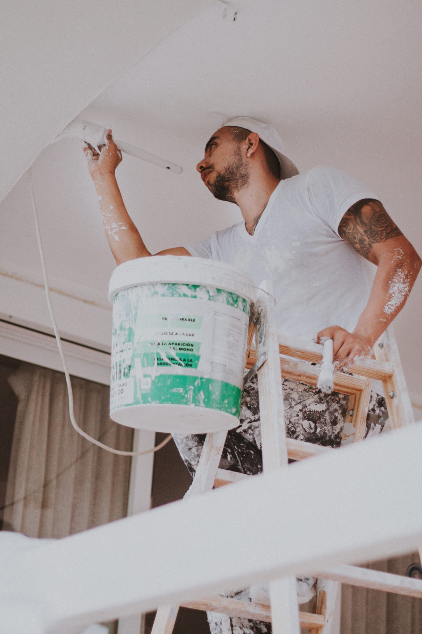 Y mucho más extra 1